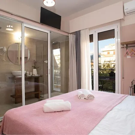 Art Aparthotel *