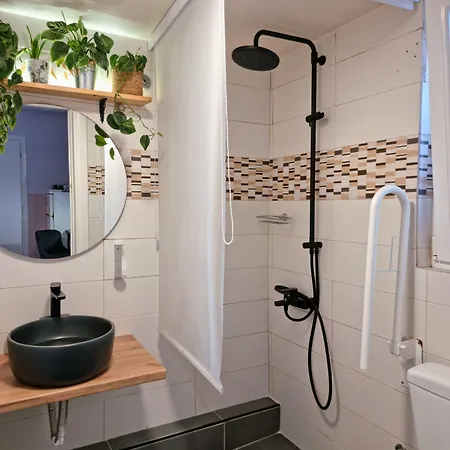 Art Apartahotel Kalamata